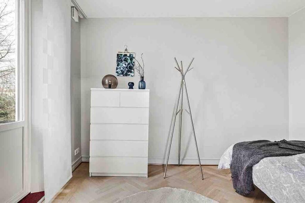 Bright Apartment In Park Environment 룬드 외부 사진
